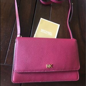 Michael Kors crossbody wallet